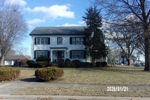 Photo of 454 S 5th Street, Watseka, IL 60970 (MLS # 12552714)
