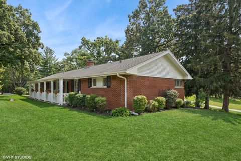 Tiny photo for 1301 Little John Drive, Elgin, IL 60120 (MLS # 12463590)