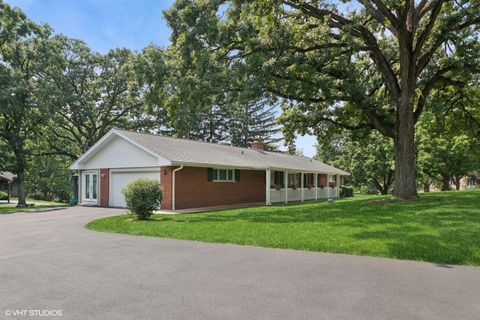 Tiny photo for 1301 Little John Drive, Elgin, IL 60120 (MLS # 12463590)