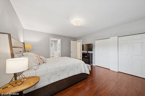 Tiny photo for 1301 Little John Drive, Elgin, IL 60120 (MLS # 12463590)