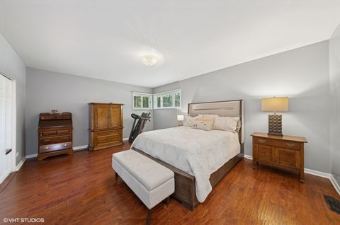 Tiny photo for 1301 Little John Drive, Elgin, IL 60120 (MLS # 12463590)