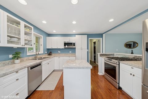 Tiny photo for 1301 Little John Drive, Elgin, IL 60120 (MLS # 12463590)