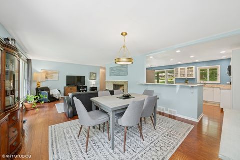 Tiny photo for 1301 Little John Drive, Elgin, IL 60120 (MLS # 12463590)