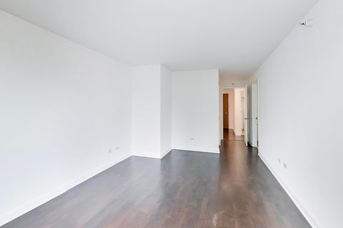 Tiny photo for 2 E Erie Street #2802, Chicago, IL 60611 (MLS # 12578230)