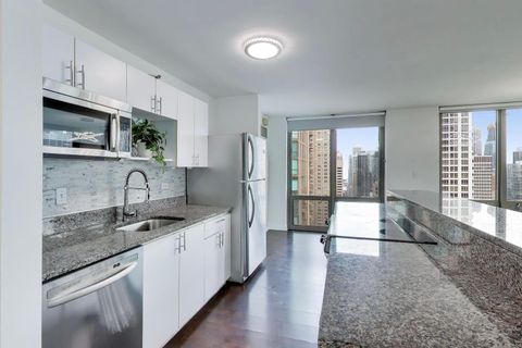 Tiny photo for 2 E Erie Street #2802, Chicago, IL 60611 (MLS # 12578230)