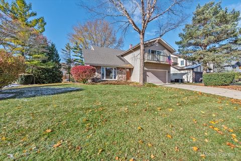 Tiny photo for 900 Sarasota Lane, Crystal Lake, IL 60014 (MLS # 12519128)