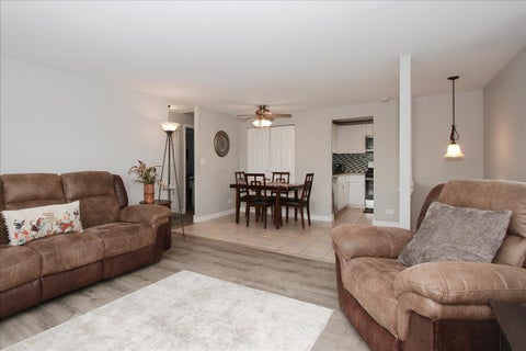 Tiny photo for 204 Shattuck Court #204, Schaumburg, IL 60194 (MLS # 12774751)