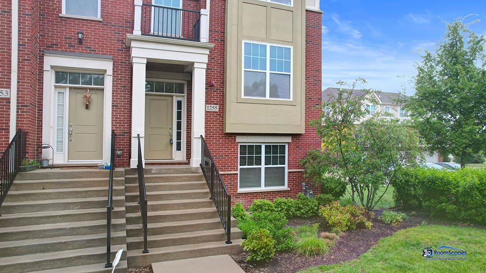 1255 Danforth Court