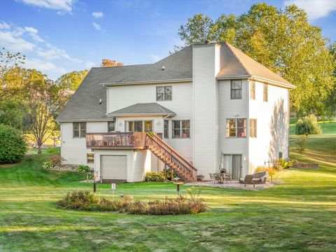 Tiny photo for 12486 Whispering Winds Drive, Roscoe, IL 61073 (MLS # 12490379)