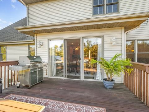 Tiny photo for 12486 Whispering Winds Drive, Roscoe, IL 61073 (MLS # 12490379)