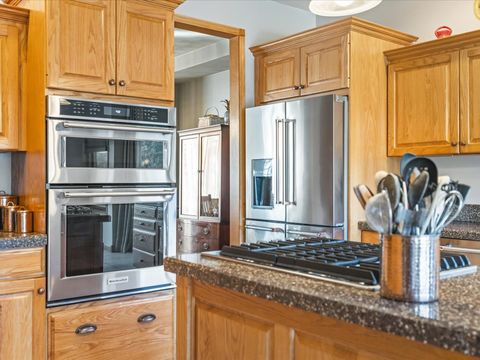 Tiny photo for 12486 Whispering Winds Drive, Roscoe, IL 61073 (MLS # 12490379)