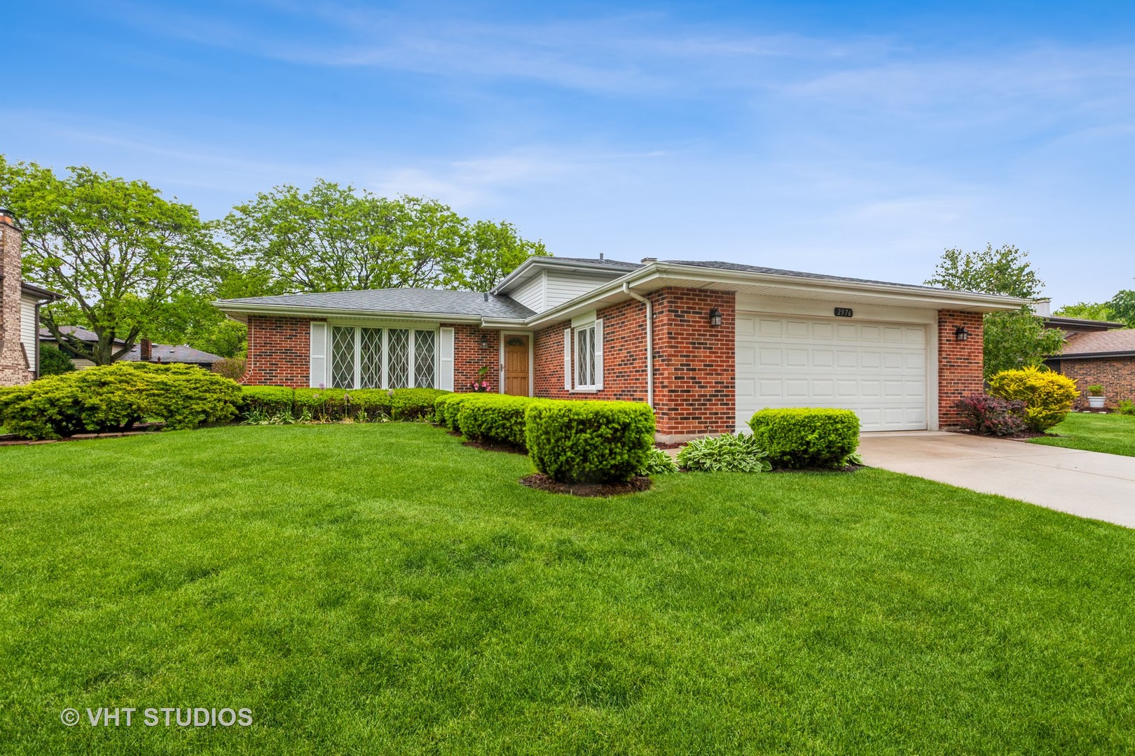 2976 Hillside Lane