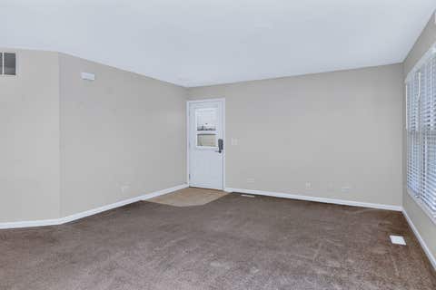 Tiny photo for 181 Inverness Court #1, Elk Grove Village, IL 60007 (MLS # 12696938)