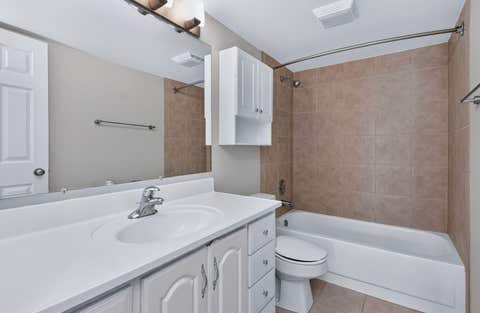 Tiny photo for 181 Inverness Court #1, Elk Grove Village, IL 60007 (MLS # 12696938)