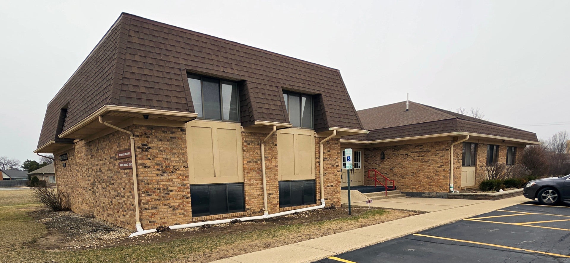 Photo 1 of 10 — 288 Barney Drive E, Joliet, IL 60435