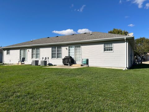 Tiny photo for 216 S Mcguire Drive, Manteno, IL 60950 (MLS # 12521757)