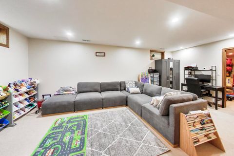 Tiny photo for 5038 N Rutherford Avenue, Chicago, IL 60656 (MLS # 12630748)