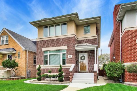 Tiny photo for 5038 N Rutherford Avenue, Chicago, IL 60656 (MLS # 12630748)