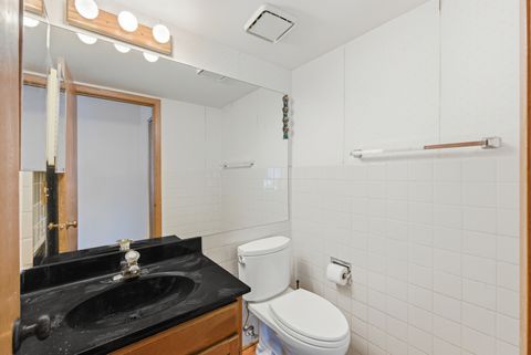 Tiny photo for 5 Canterbury Court, Streamwood, IL 60107 (MLS # 12500401)