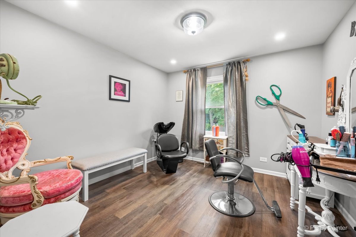 Woodstock, Illinois 60098, United States, 3 Bedrooms Bedrooms, ,3 BathroomsBathrooms,Residential,Active,233938