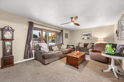 Tiny photo for 155 Lee Ann Lane, Woodstock, IL 60098 (MLS # 12503887)