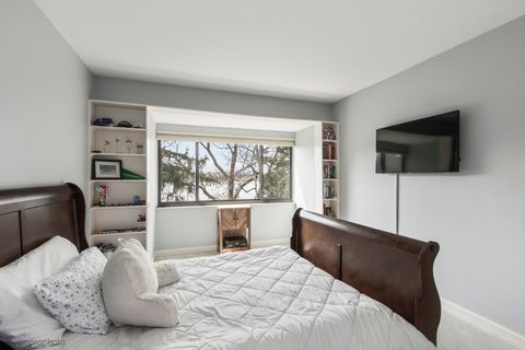 Tiny photo for 312 Woodview Road, Lake Barrington, IL 60010 (MLS # 12607468)