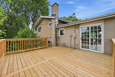 Tiny photo for 2524 Allison Court, Glenview, IL 60025 (MLS # 12713694)