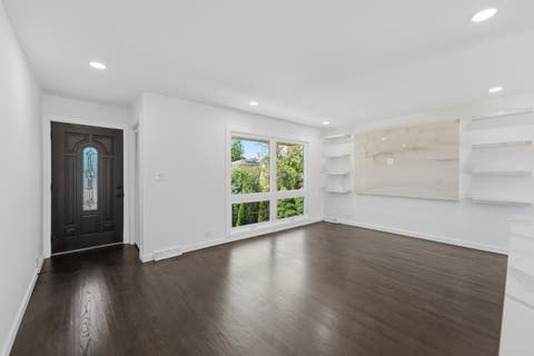 Tiny photo for 2524 Allison Court, Glenview, IL 60025 (MLS # 12713694)