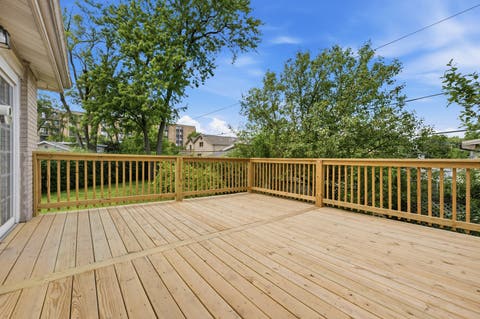 Tiny photo for 2524 Allison Court, Glenview, IL 60025 (MLS # 12713694)