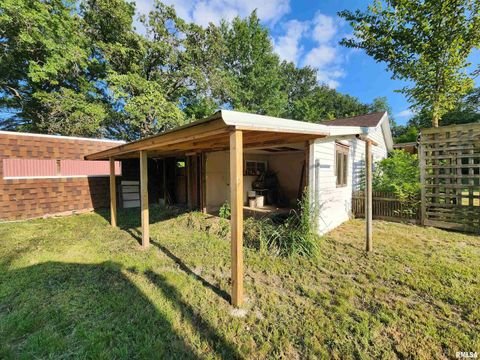 Tiny photo for 5628 COAL Street, Sesser, IL 62884 (MLS # EB459161)