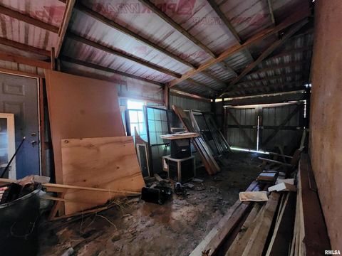 Tiny photo for 5628 COAL Street, Sesser, IL 62884 (MLS # EB459161)