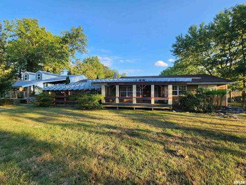 Photo of 5628 COAL Street, Sesser, IL 62884 (MLS # EB459161)