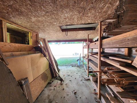 Tiny photo for 5628 COAL Street, Sesser, IL 62884 (MLS # EB459161)