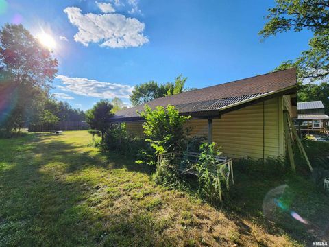 Tiny photo for 5628 COAL Street, Sesser, IL 62884 (MLS # EB459161)