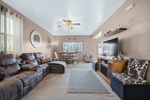 Tiny photo for 6158 W 60th Street, Chicago, IL 60638 (MLS # 12565465)