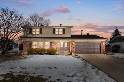 634 E Pompano Lane Palatine IL 60074