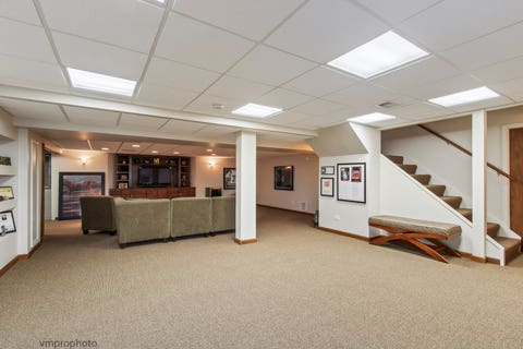 Tiny photo for 946 E Krista Court, Palatine, IL 60074 (MLS # 12705568)