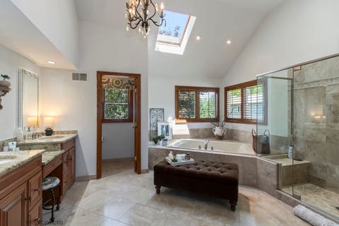 Tiny photo for 946 E Krista Court, Palatine, IL 60074 (MLS # 12705568)