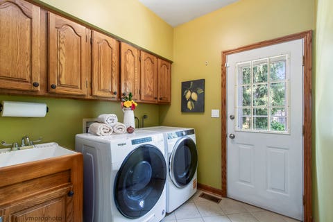 Tiny photo for 946 E Krista Court, Palatine, IL 60074 (MLS # 12705568)
