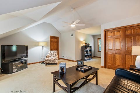 Tiny photo for 946 E Krista Court, Palatine, IL 60074 (MLS # 12705568)