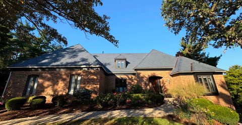 A home in Oak Brook