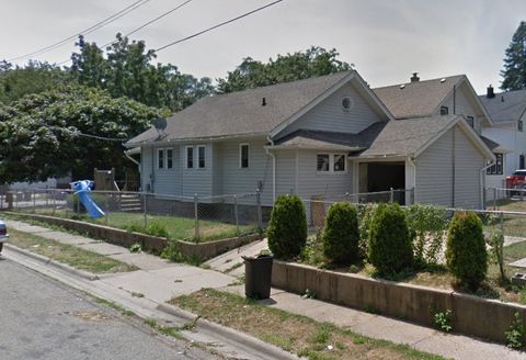 Tiny photo for 1319 Fairview Avenue, Rockford, IL 61101 (MLS # 12391427)