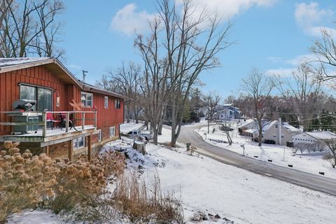 Tiny photo for 3624 Eastway Drive, Island Lake, IL 60042 (MLS # 12545487)