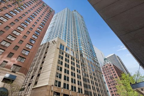 Photo of 57 E Delaware Place #1805, Chicago, IL 60611 (MLS # 12633258)