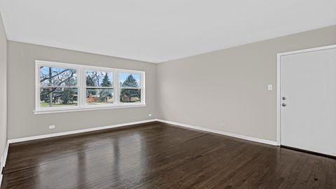 Tiny photo for 10630 W Cermak Road #2E, Westchester, IL 60154 (MLS # 12352069)