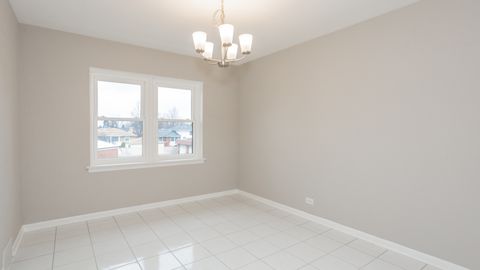 Tiny photo for 10630 W Cermak Road #2E, Westchester, IL 60154 (MLS # 12352069)