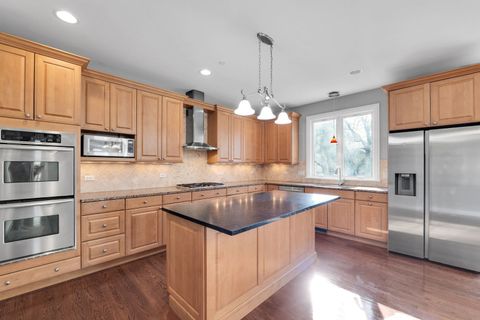 Tiny photo for 141 Walnut Street, Libertyville, IL 60048 (MLS # 12614505)