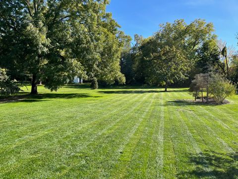 Tiny photo for 141 Walnut Street, Libertyville, IL 60048 (MLS # 12614505)