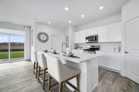 Tiny photo for 799 Mesa Lane, Pingree Grove, IL 60140 (MLS # 12569132)