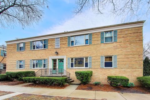 Tiny photo for 1039 Randolph Street #1W, Oak Park, IL 60302 (MLS # 12546167)